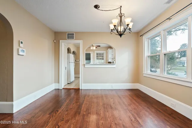 $2,000 | 2036 Van Buren Street, Wilmington, NC 28401