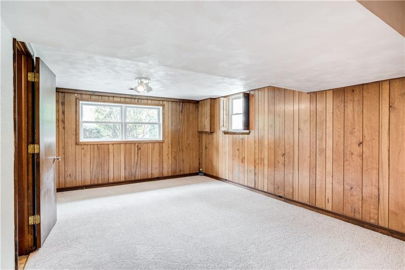 1143 O'Block Road Pittsburgh, PA 15239 - Photo 19 of 25 Gallery Image 19