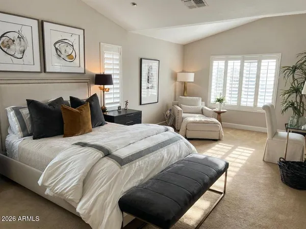 $4,800 | 10360 East Sutton Drive, Scottsdale, AZ 85260