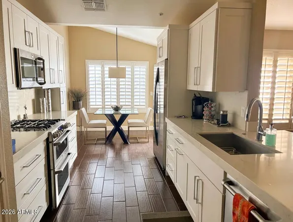 $4,800 | 10360 East Sutton Drive, Scottsdale, AZ 85260