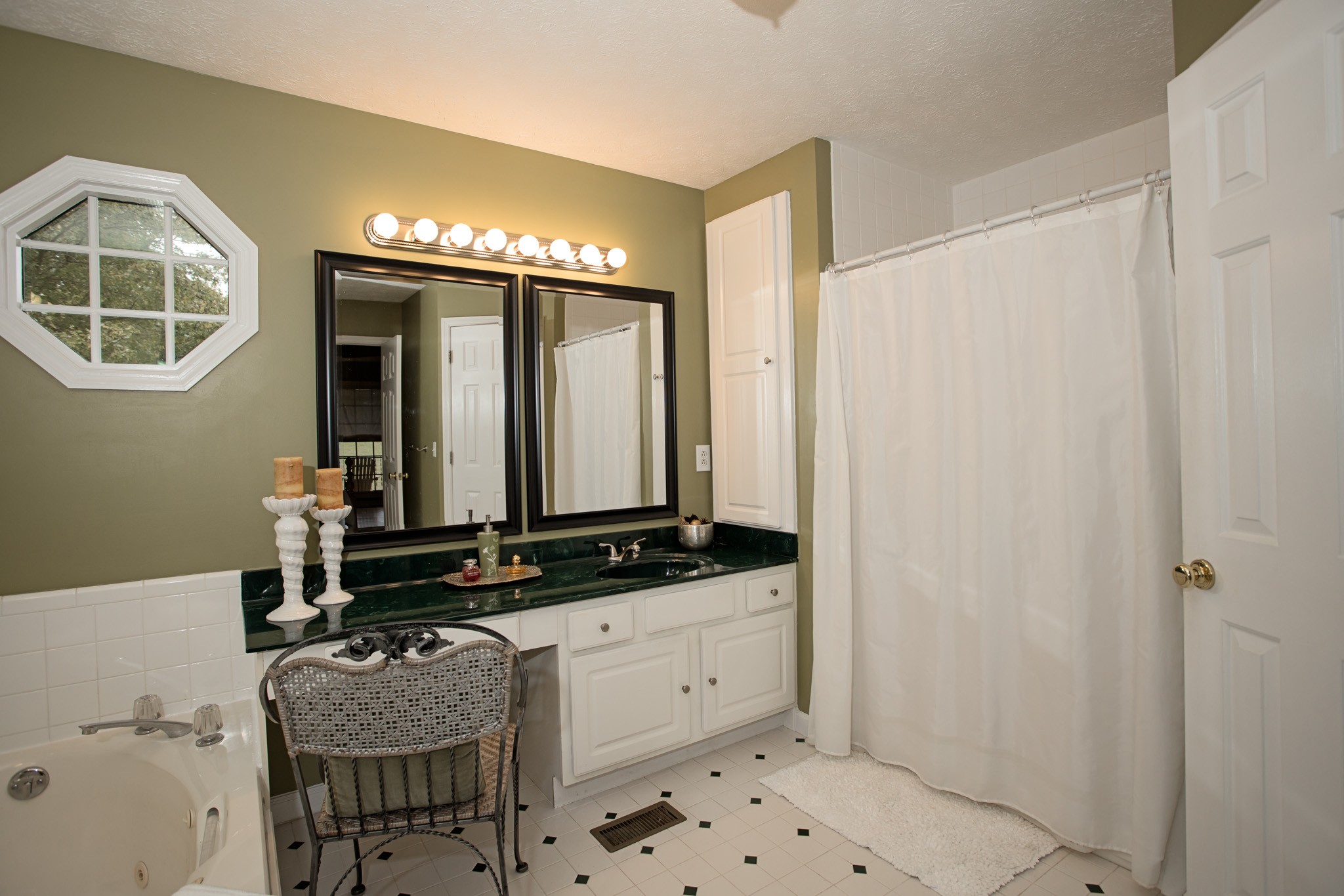 2682 Woods Road Springfield, TN 37172 - Photo 17 of 29 a bathroom with a sink a toilet and mirror