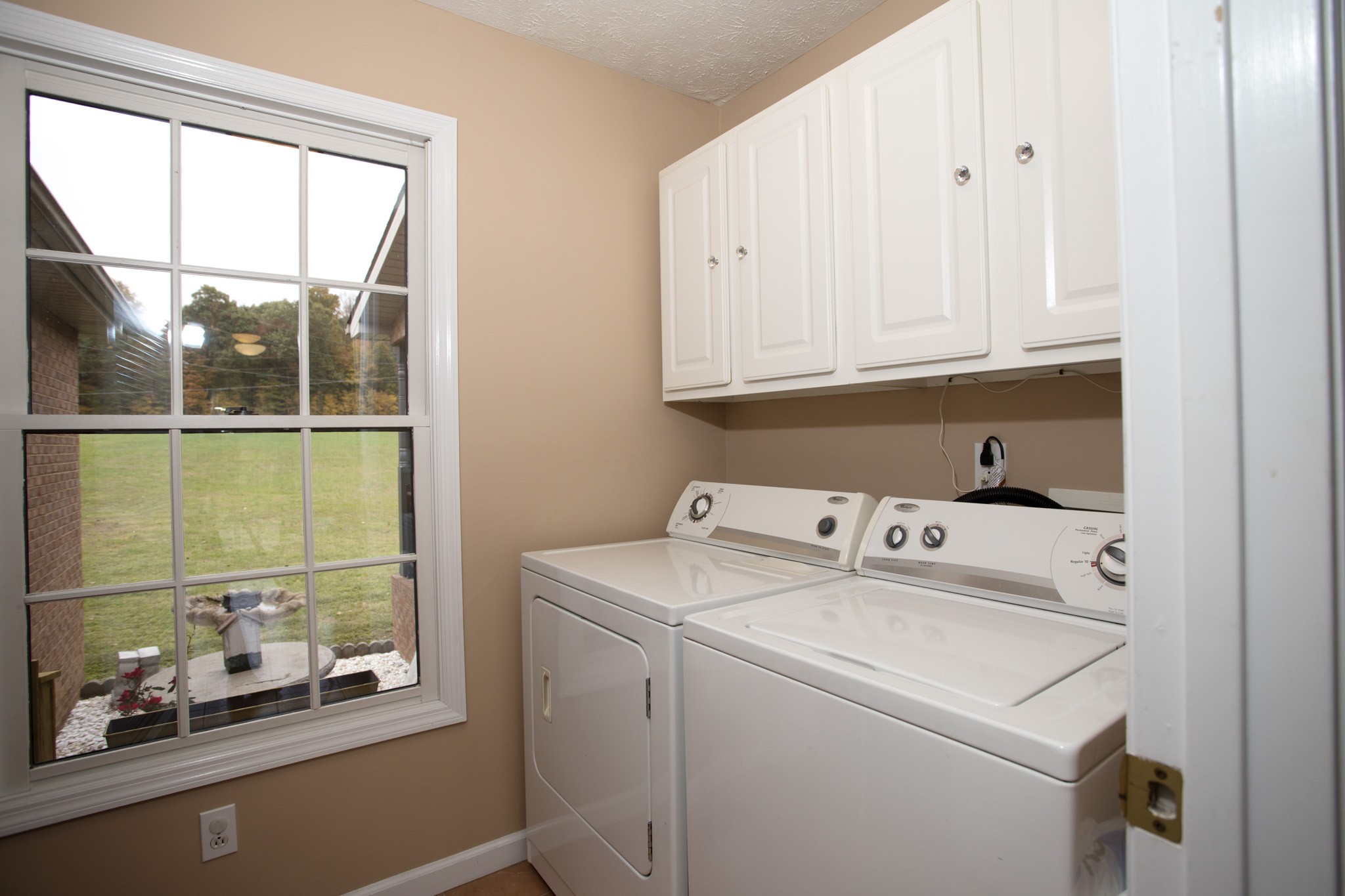 2682 Woods Road Springfield, TN 37172 - Photo 25 of 29 a utility room with dryer and washer