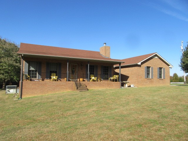 2682 Woods Road Springfield, TN 37172 - Photo 29 of 29 a view of a house with pool and porch