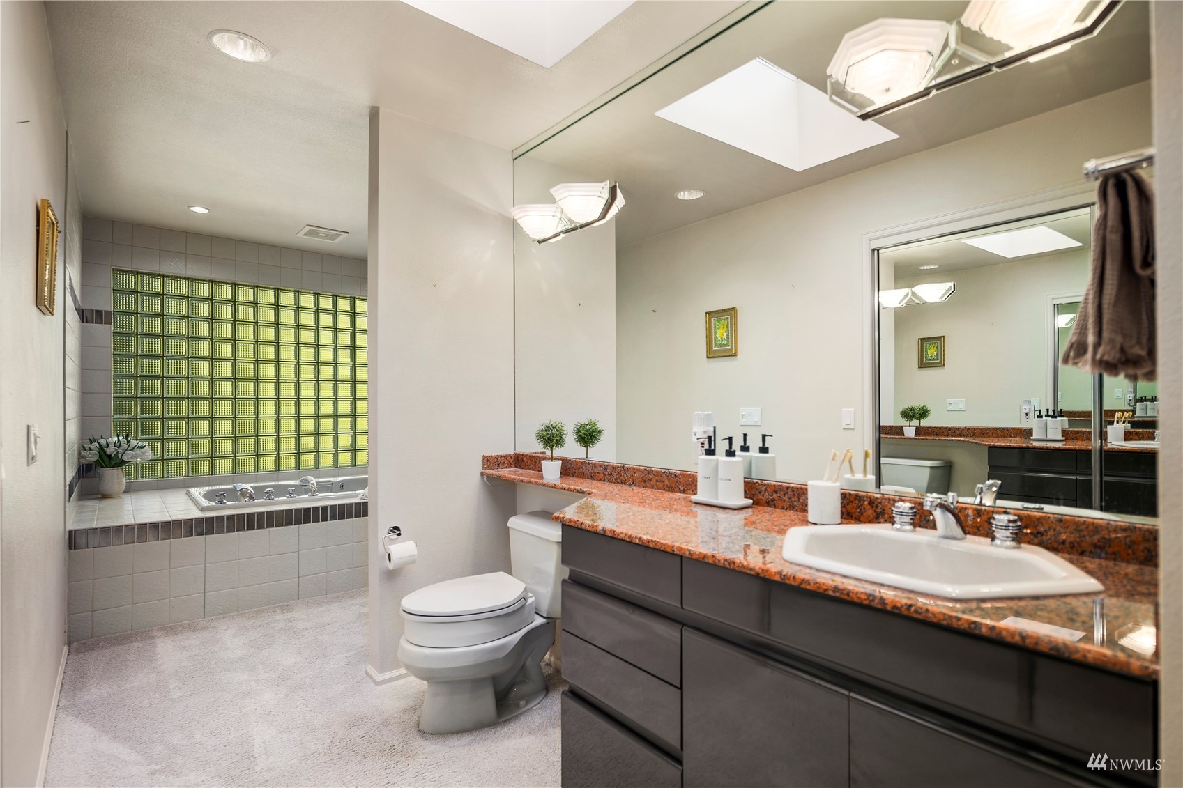 9109 196th Street Southwest Edmonds, WA 98026 - Photo 21 of 40 Gallery Image 21