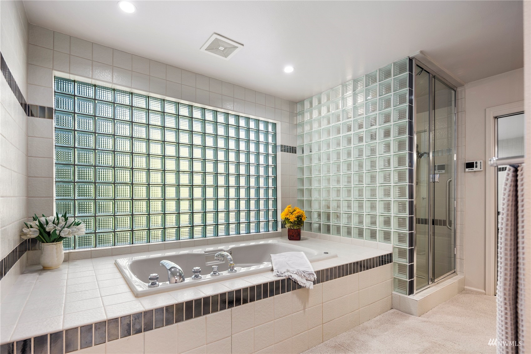 9109 196th Street Southwest Edmonds, WA 98026 - Photo 22 of 40 Gallery Image 22