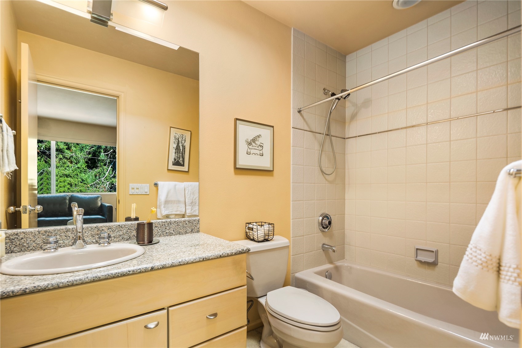 9109 196th Street Southwest Edmonds, WA 98026 - Photo 31 of 40 Gallery Image 31