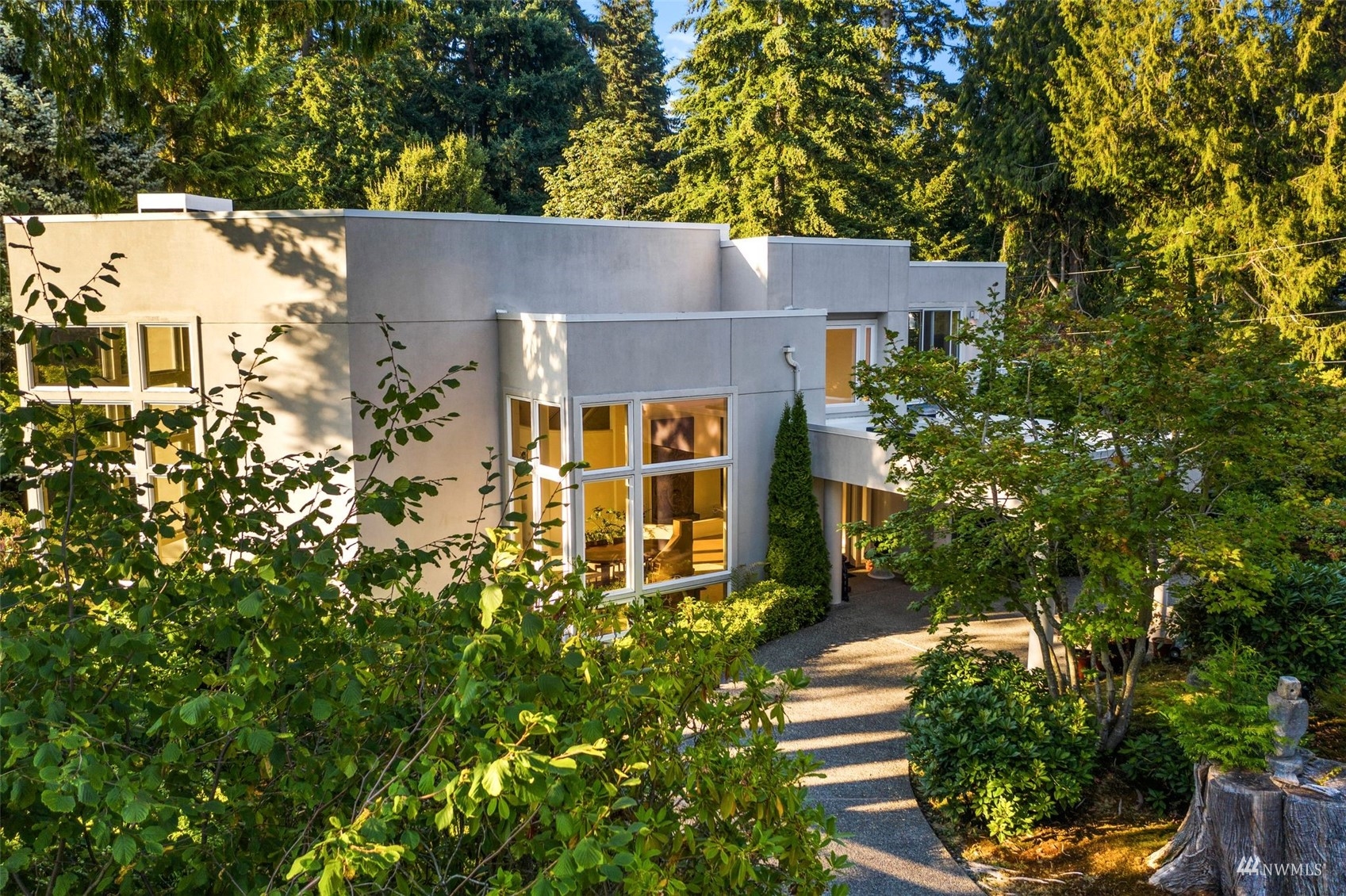 9109 196th Street Southwest Edmonds, WA 98026 - Photo 37 of 40 Gallery Image 37