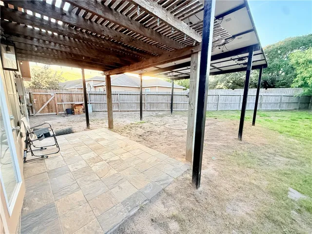 a view of outdoor space with entertaining space