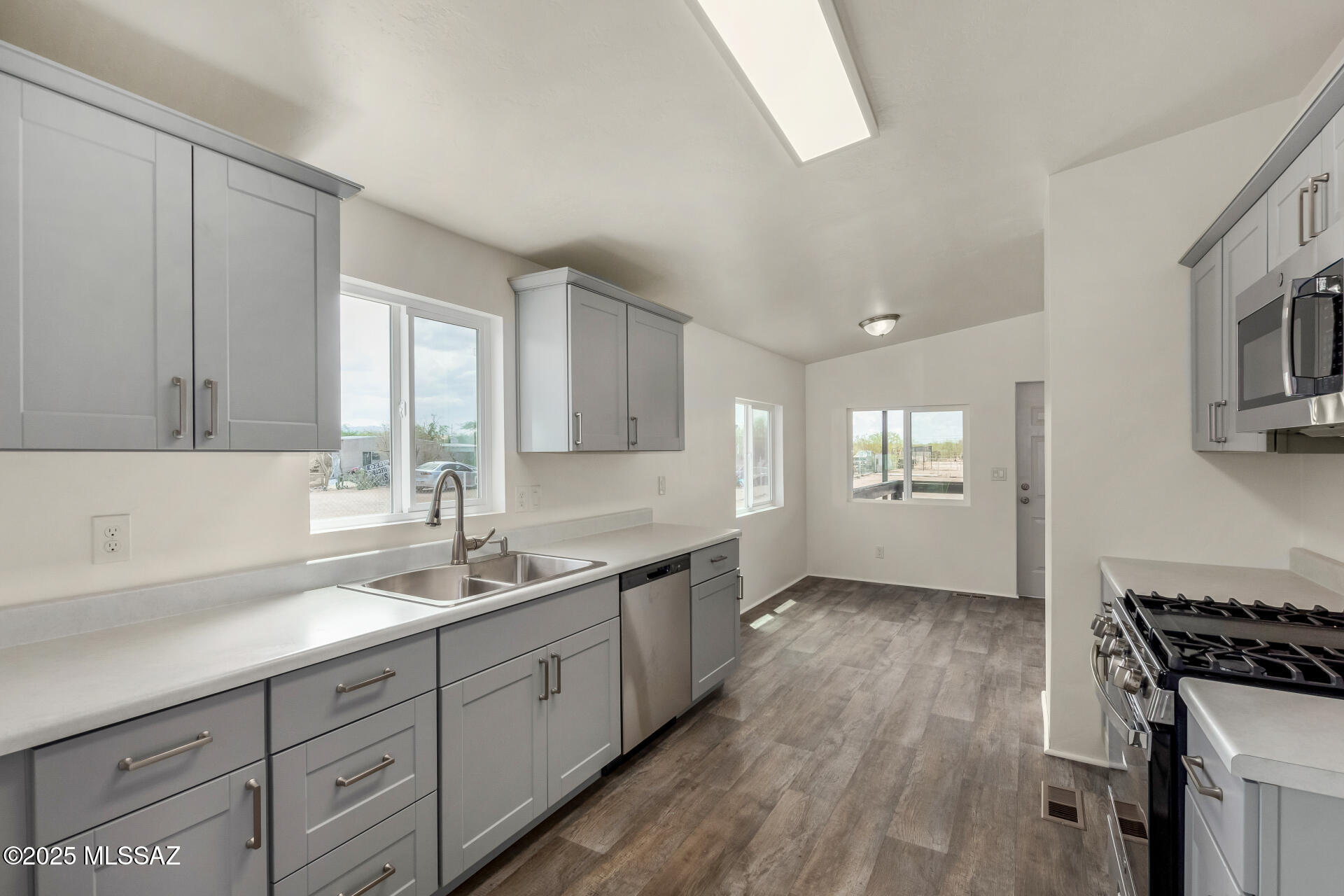 7800 South Caballo Road Tucson, AZ 85746 - Photo 10 of 34 Gallery Image 10