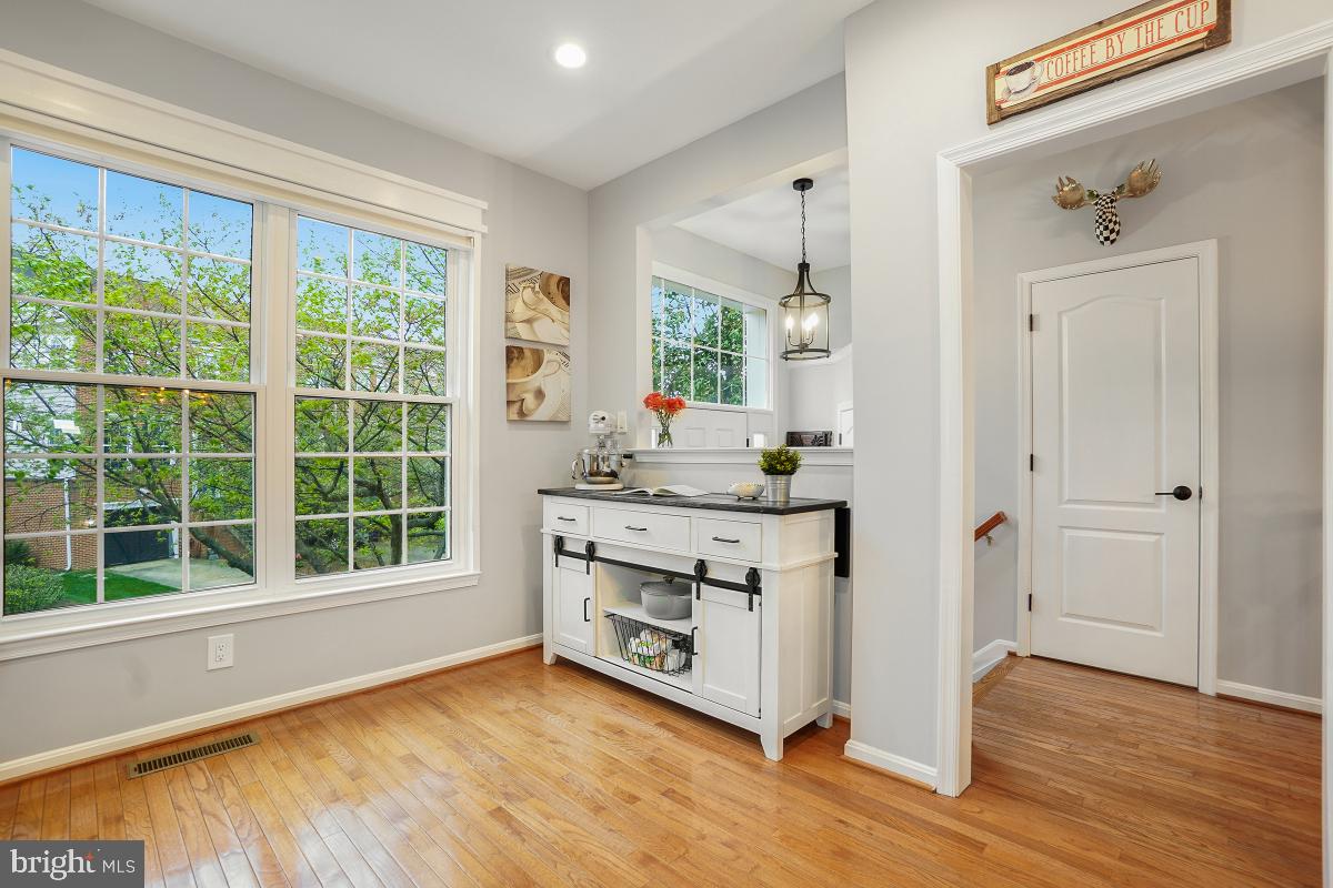 LRG kitchen with extra work space