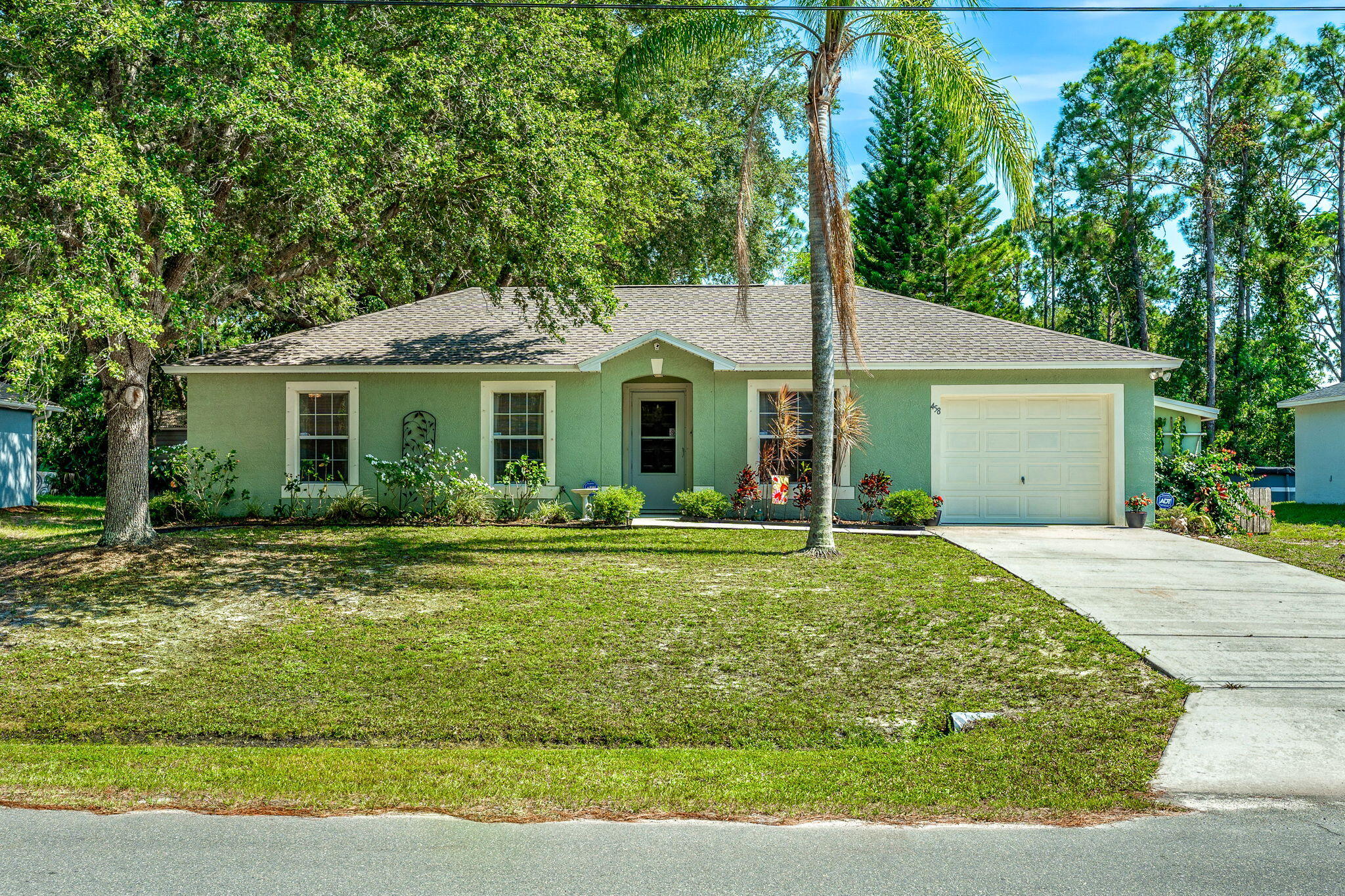 458 Reading St Southeast  