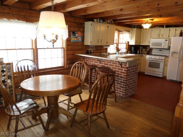 9141 Robinson Road Chardon, OH 44024 - Photo 6 of 24