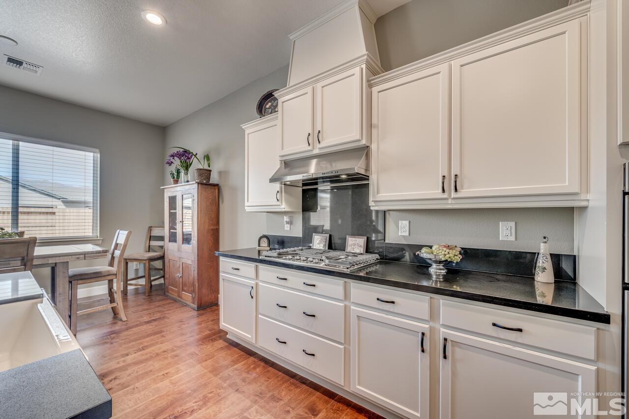 12205 Pewter Point Street Reno, NV 89521 - Photo 11 of 40 Photo 11