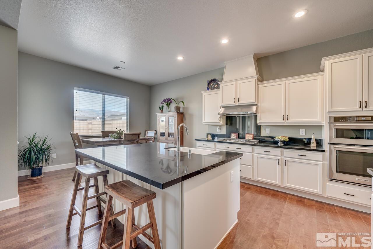 12205 Pewter Point Street Reno, NV 89521 - Photo 10 of 40 Photo 10