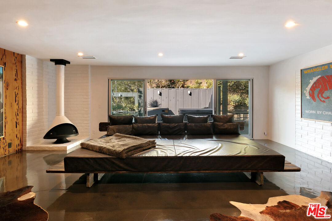 12460 Yellow Hill Road Malibu, CA 90265 - Photo 33 of 63