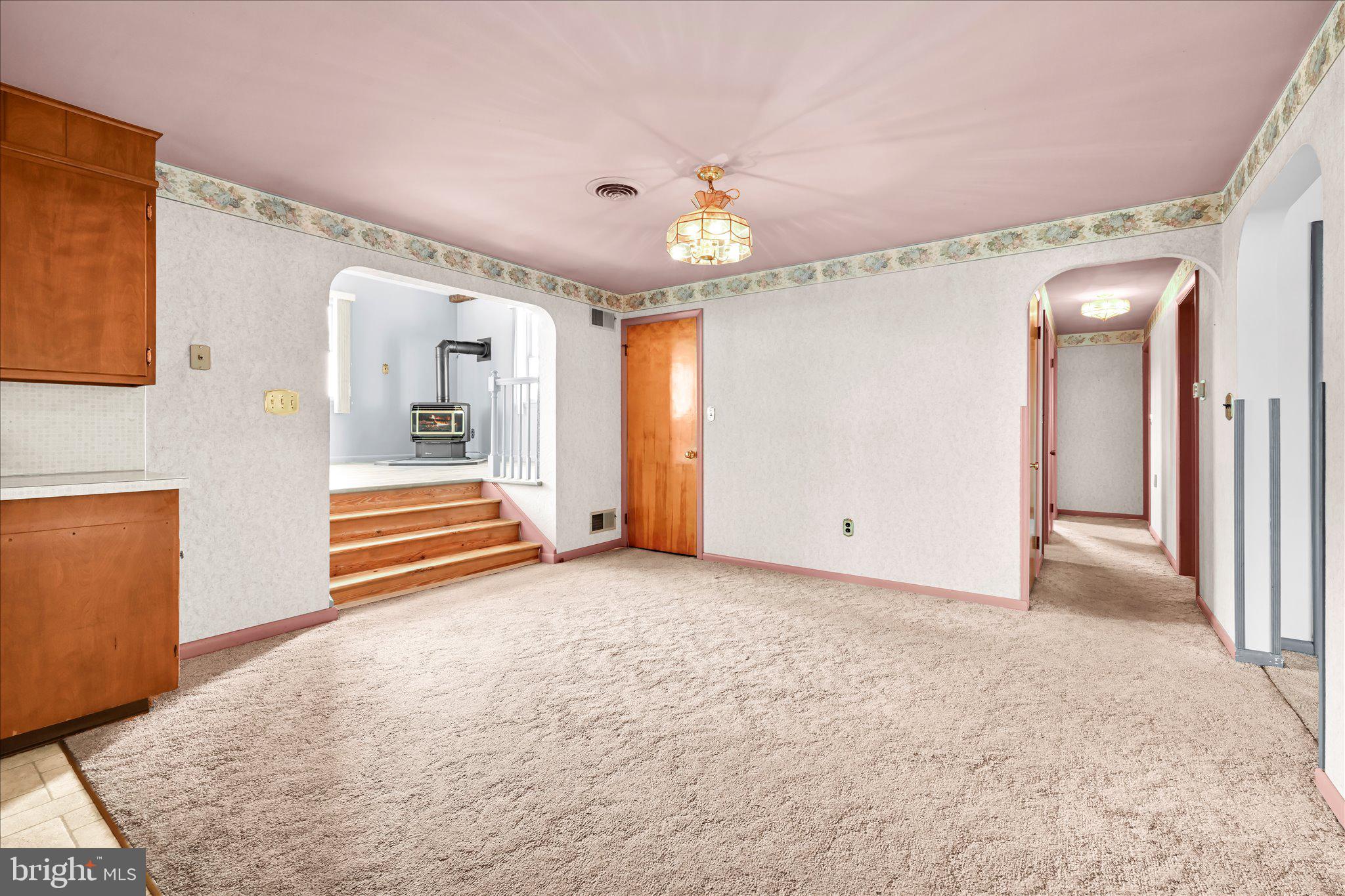 627 Pine Hill Road Lititz, PA 17543 - Photo 13 of 48