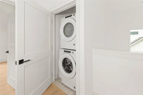 $649,000 | 3321 Hemlock Avenue, Unit 2, Austin, TX 78722