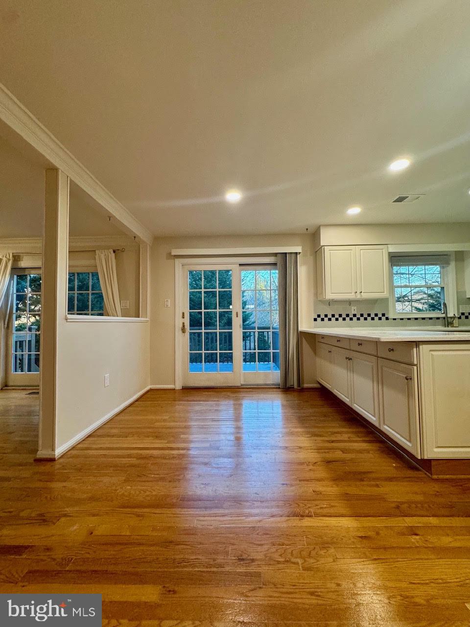 20333 Pleasant Ridge Drive Gaithersburg, MD 20886 - Photo 7 of 26