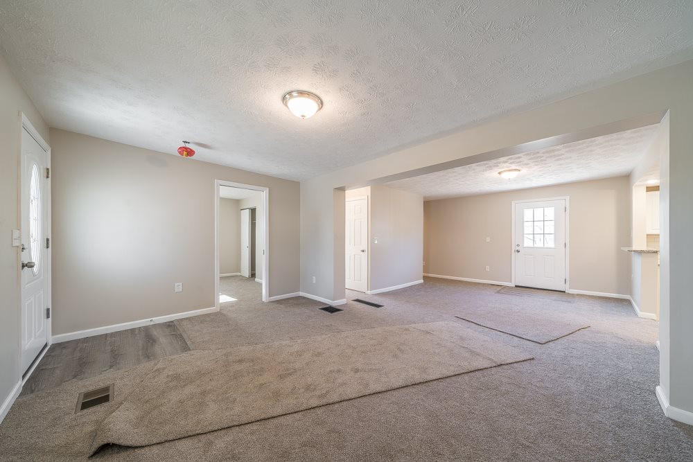 6127 Locust Road Latonia, KY 41015 - Photo 8 of 33 Gallery Image 8