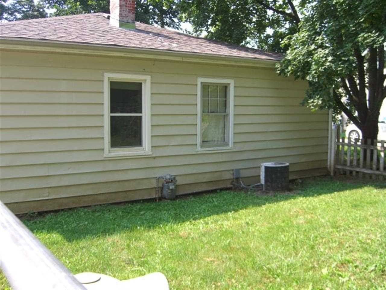 917 Cleveland Road Colona, IL 61241 - Photo 3 of 21 Gallery Image 3