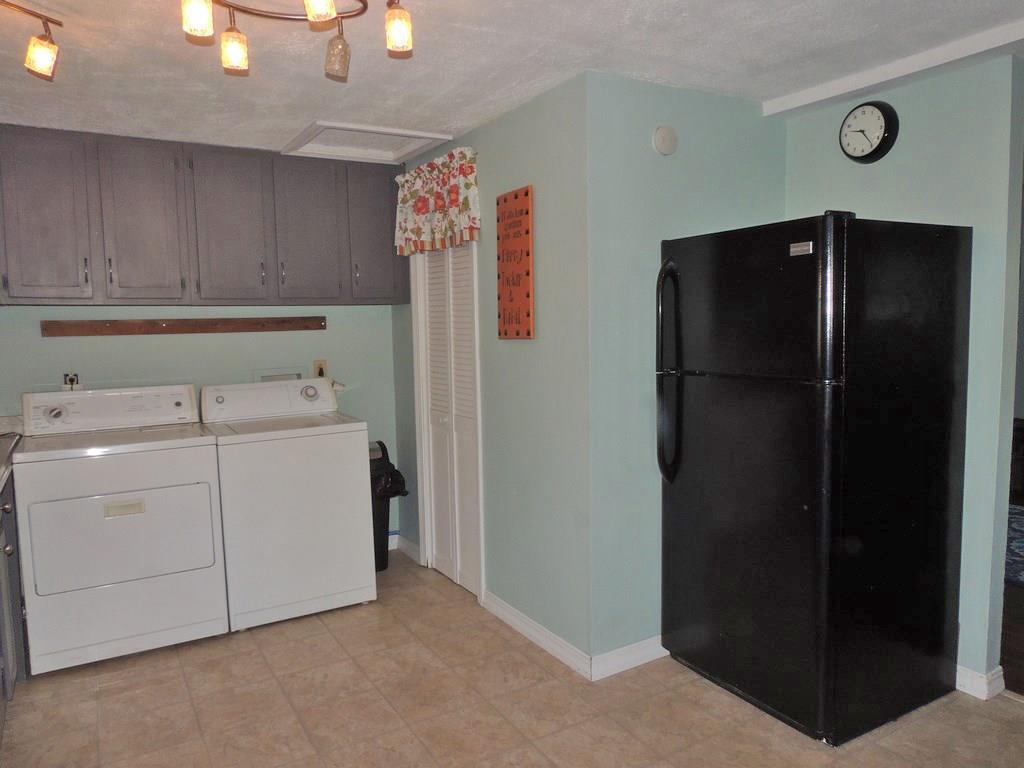 107 Thornton Road Bangor, ME 04401 - Photo 14 of 34 Photo