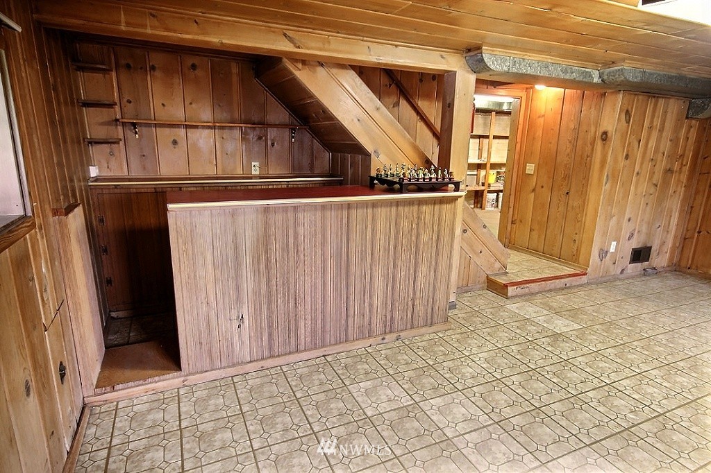 1006 North 30th Street Renton, WA 98056 - Photo 12 of 17