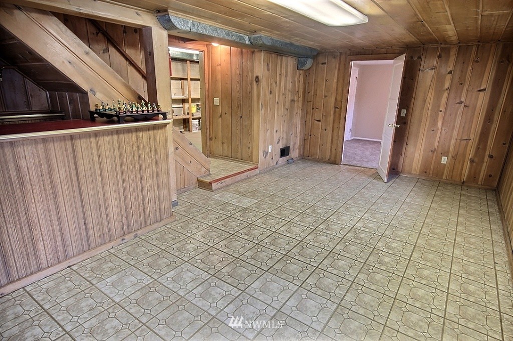1006 North 30th Street Renton, WA 98056 - Photo 13 of 17