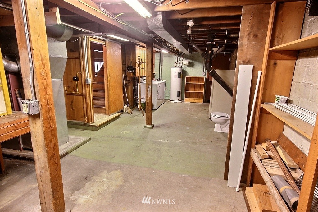 1006 North 30th Street Renton, WA 98056 - Photo 15 of 17