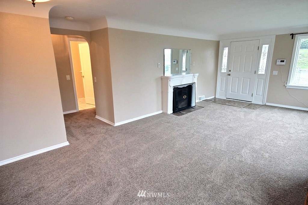 1006 North 30th Street Renton, WA 98056 - Photo 4 of 17