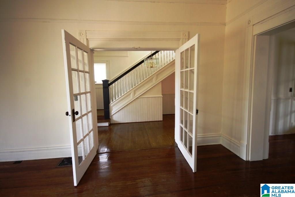 300 Spruce Avenue Anniston, AL 36201 - Photo 18 of 44