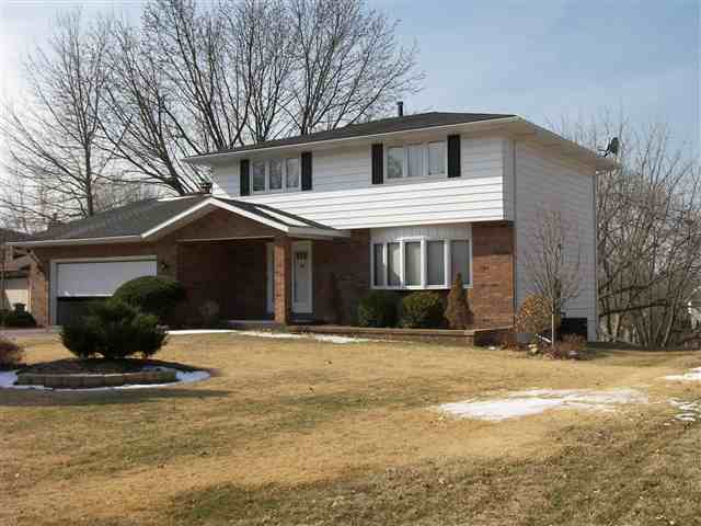 4502 Spring Street Davenport, IA 52807 - Photo 1 of 9 Gallery Image 1