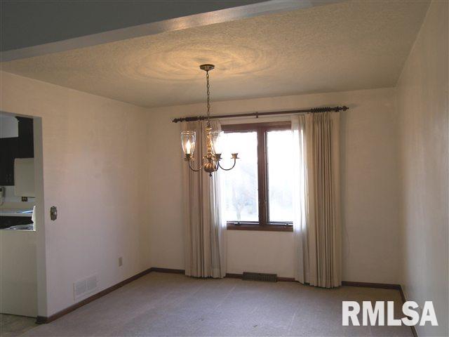 4502 Spring Street Davenport, IA 52807 - Photo 4 of 9 Gallery Image 4