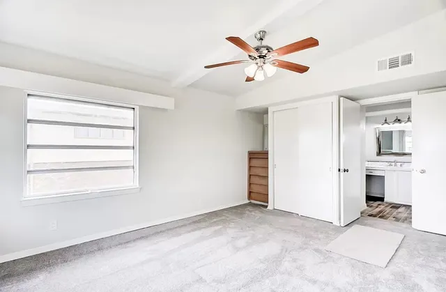 $4,200 | 4600 Lakeshore Drive, Port Arthur, TX 77642