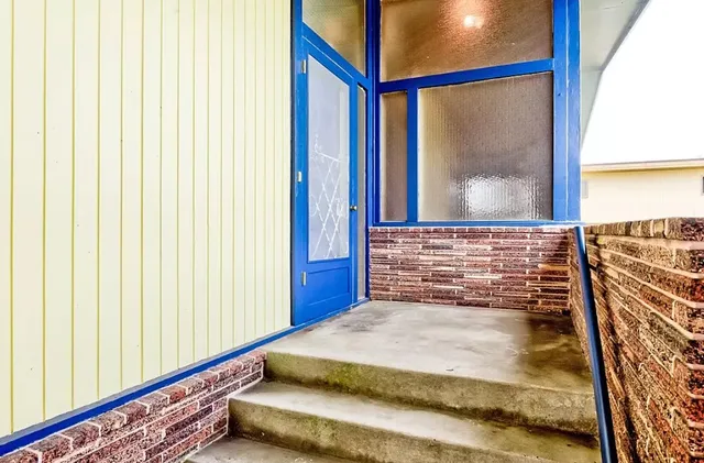 $4,200 | 4600 Lakeshore Drive, Port Arthur, TX 77642