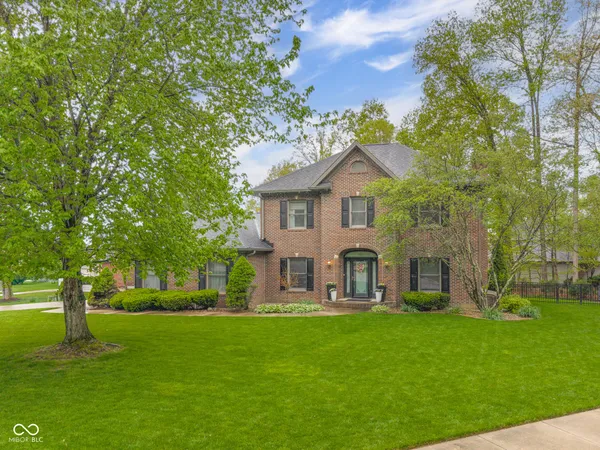 $495,000 | 6075 Chinkapin Drive, Columbus, IN 47201