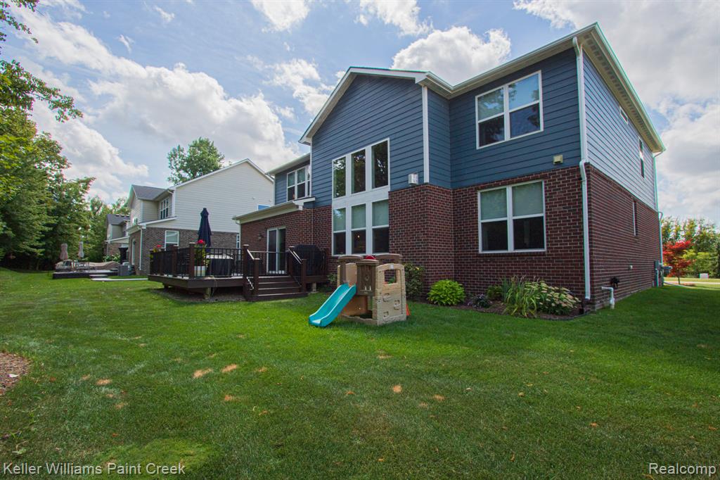 2009 Logan Drive Rochester Hills, MI 48309 - Photo 44 of 53