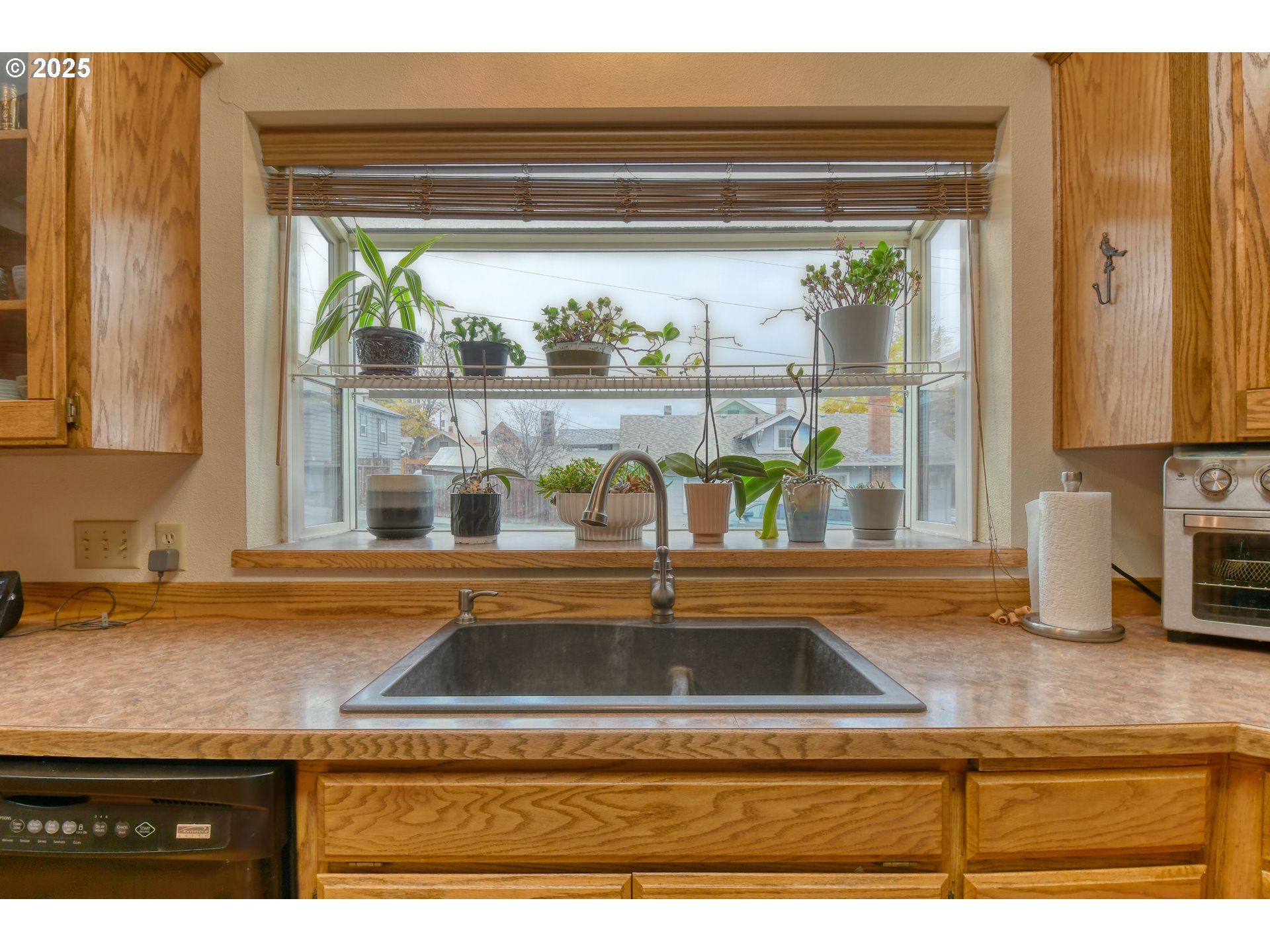 1003 Northwest Carden Avenue Pendleton, OR 97801 - Photo 19 of 48