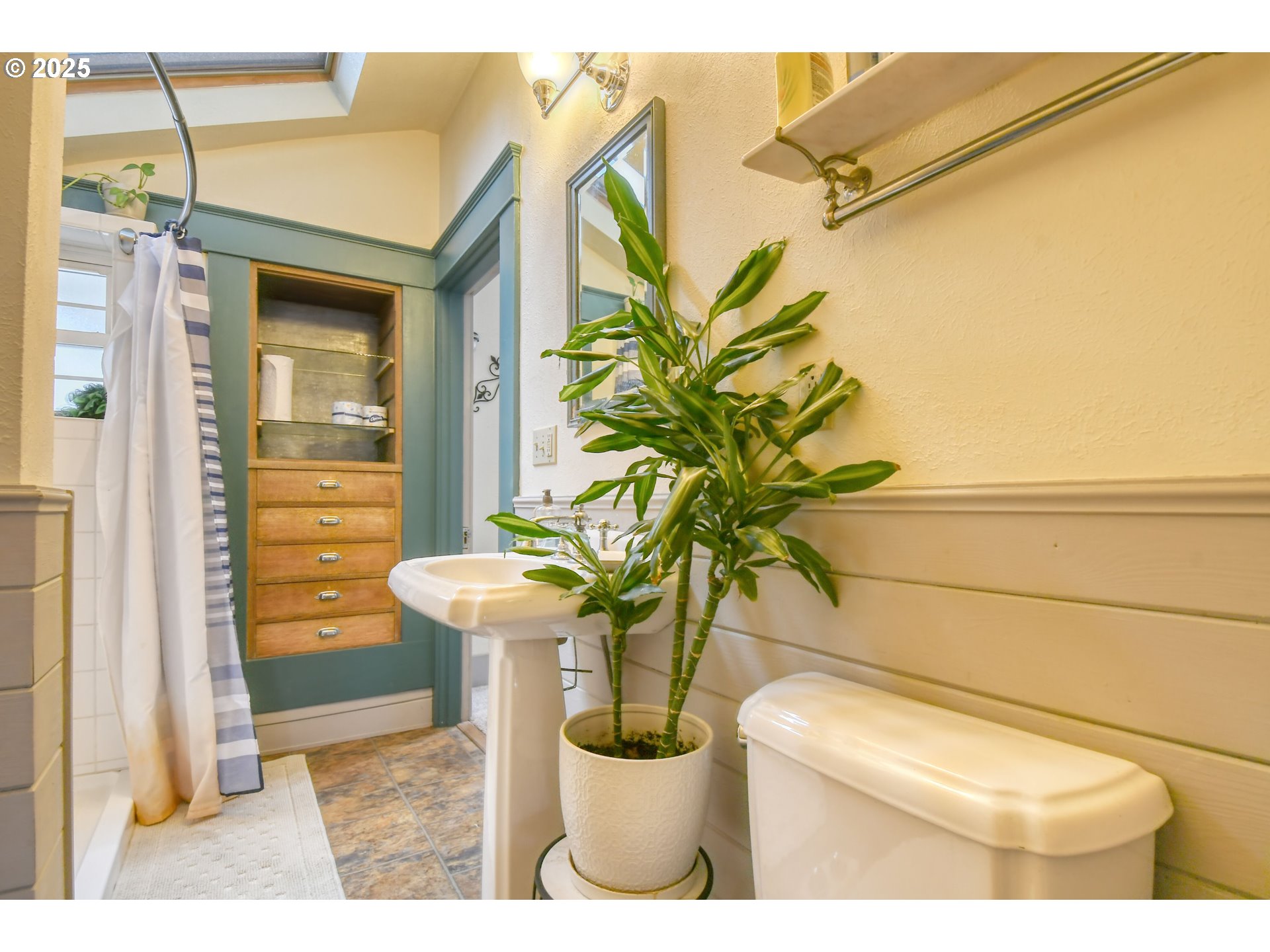 1003 Northwest Carden Avenue Pendleton, OR 97801 - Photo 26 of 48