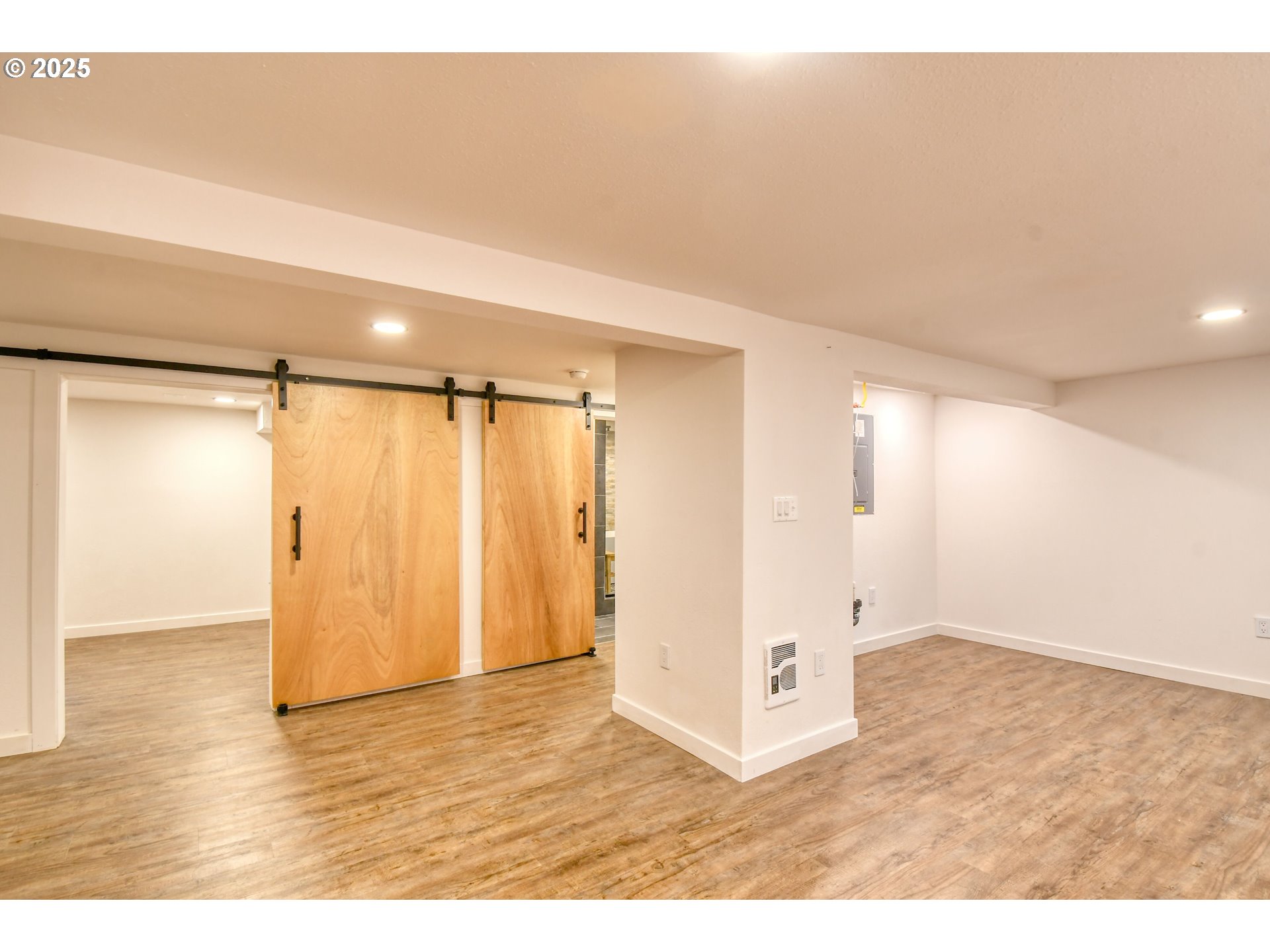 1003 Northwest Carden Avenue Pendleton, OR 97801 - Photo 33 of 48 a view of an empty room