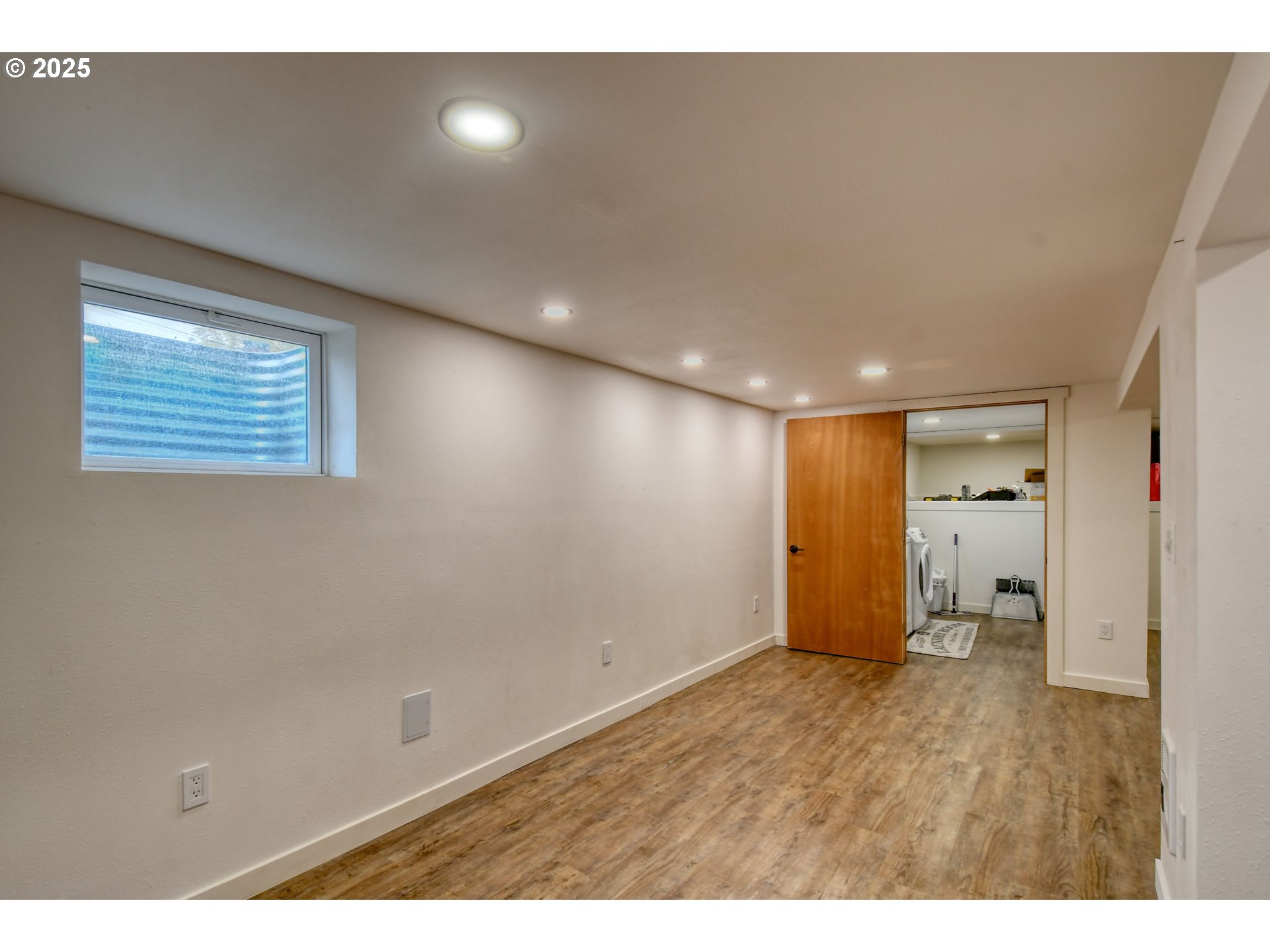 1003 Northwest Carden Avenue Pendleton, OR 97801 - Photo 34 of 48 a view of an empty room