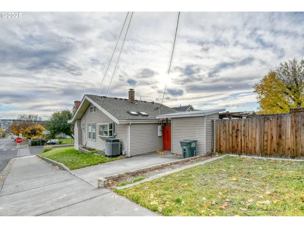 $380,000 | 1003 Northwest Carden Avenue, Pendleton, OR 97801