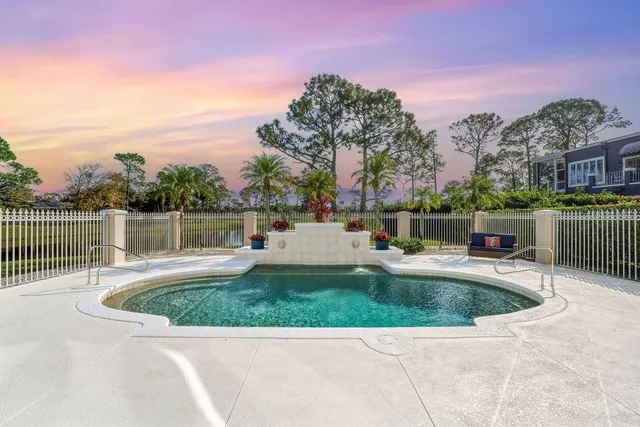 $850,000 | 24 Bay Pointe Drive, Ormond Beach, FL 32174