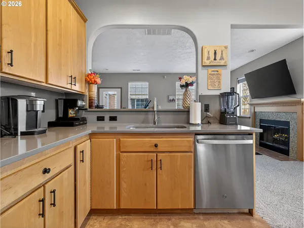 $495,000 | 14375 Southeast Oregon Trail Drive, Clackamas, OR 97015