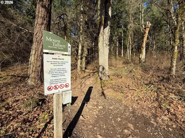 $495,000 | 14375 Southeast Oregon Trail Drive, Clackamas, OR 97015