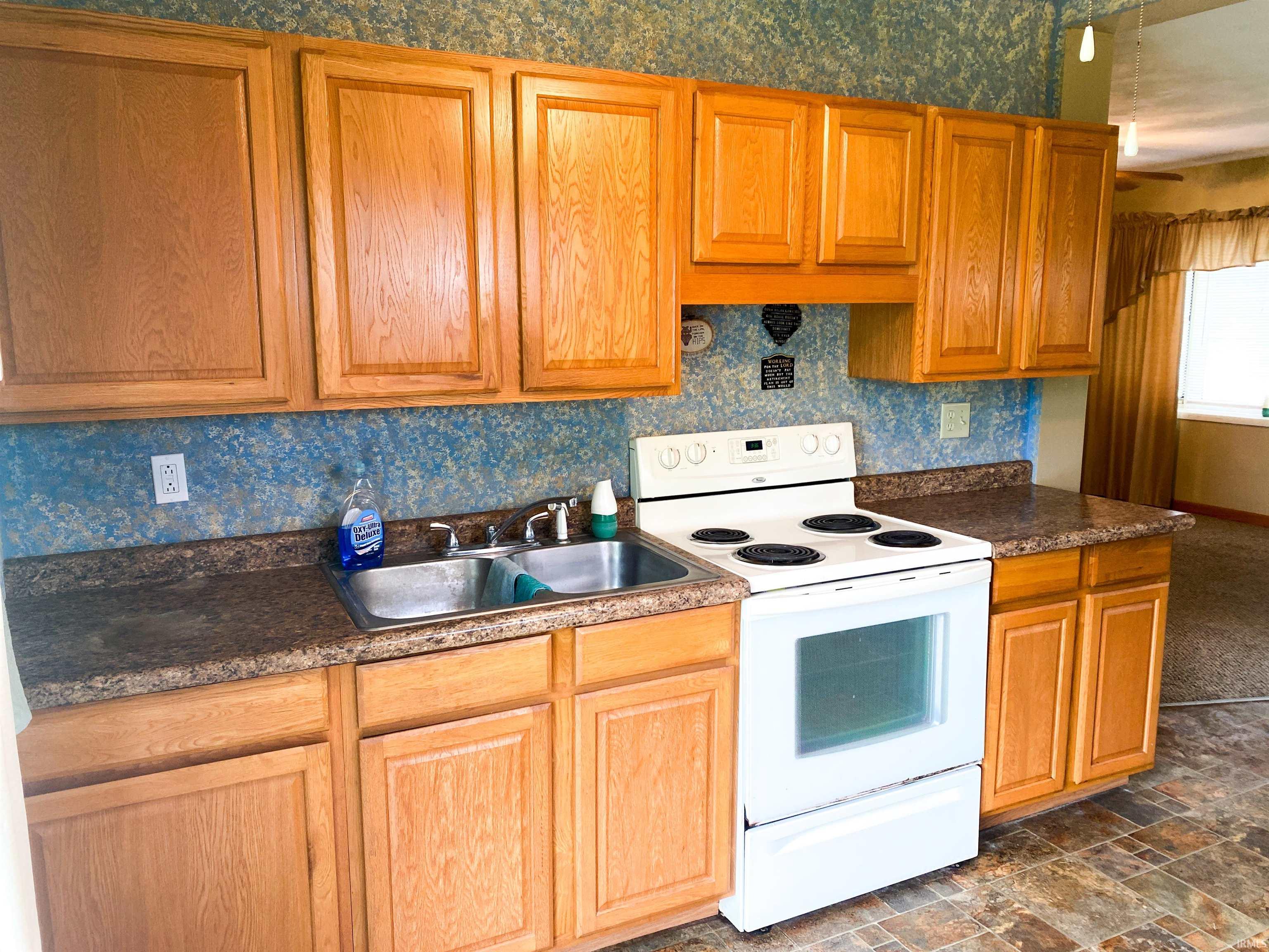 509 West St Road Union City, IN 47390 - Photo 8 of 14