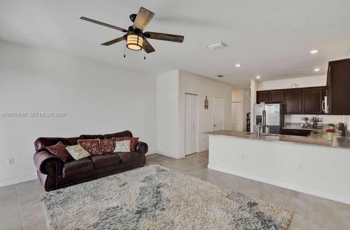 3460 West 103rd Terrace Hialeah, FL 33018 - Photo 15 of 46
