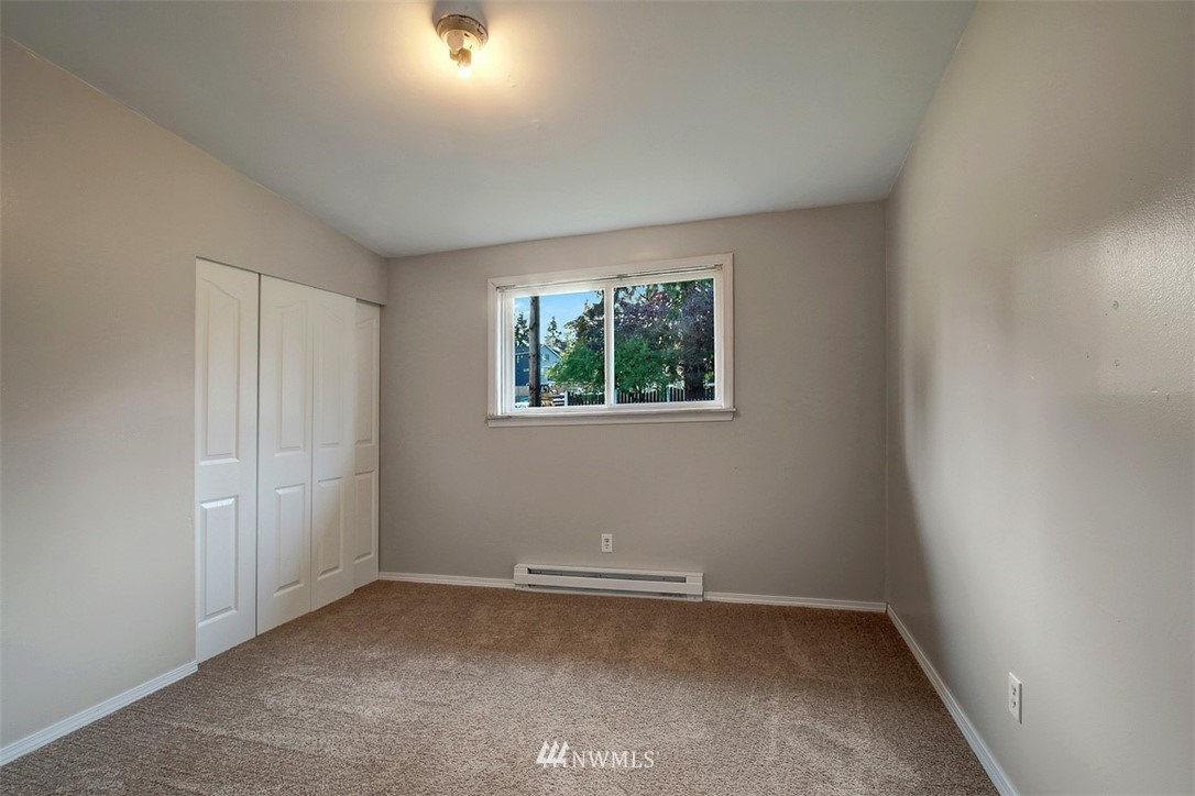 19715 Filbert Drive Bothell, WA 98012 - Photo 14 of 19 Gallery Image 14