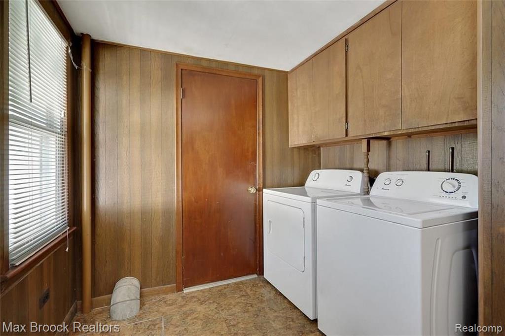 4862 Sashabaw Road Clarkston, MI 48346 - Photo 8 of 16 Gallery Image 8
