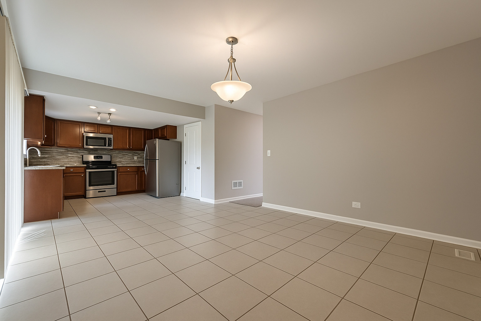 50 Oakhurst Road Matteson, IL 60443 - Photo 5 of 17