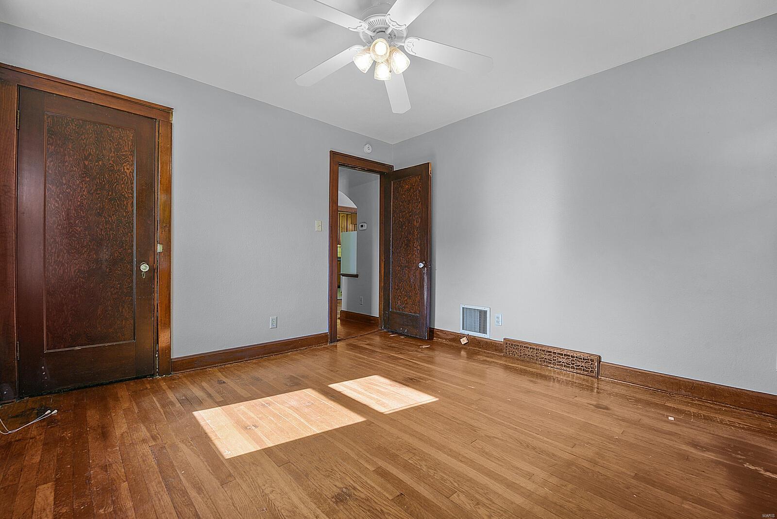 5908 Heege Road St. Louis, MO 63123 - Photo 22 of 25 Gallery Image 22